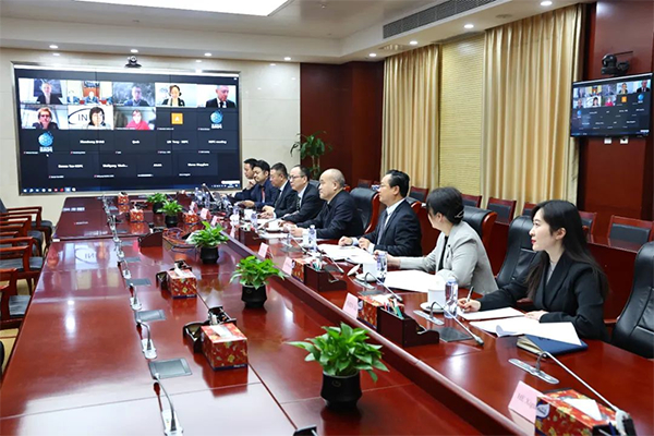 https://www.nsfc.gov.cn/Portals/0/C_Info/ImageFile/1176/tpxw2024-04-15-11.jpg